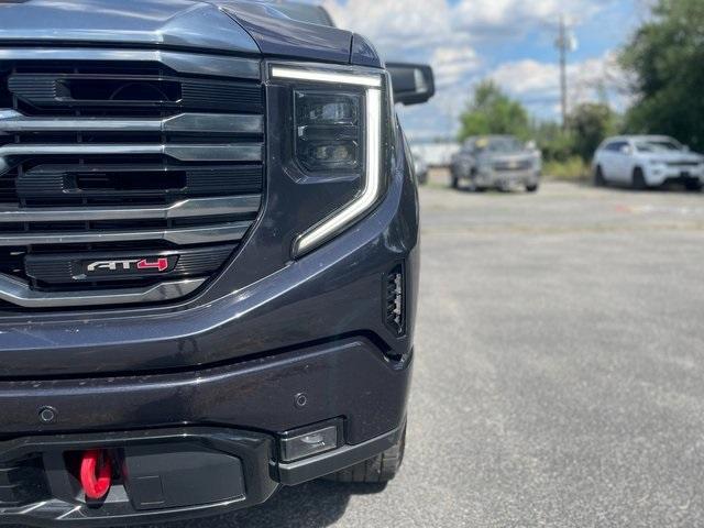 used 2022 GMC Sierra 1500 car, priced at $42,391