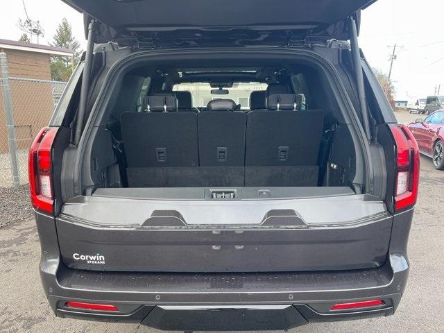 new 2025 Ford Expedition car, priced at $84,040