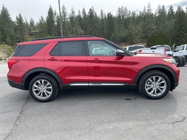 new 2024 Ford Explorer car, priced at $49,486