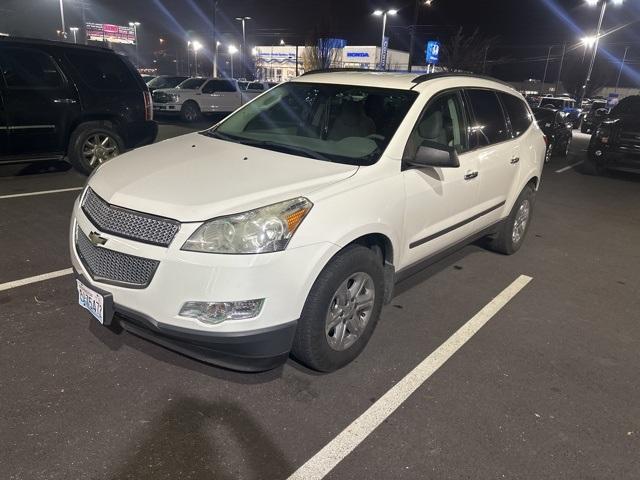 used 2010 Chevrolet Traverse car, priced at $6,989