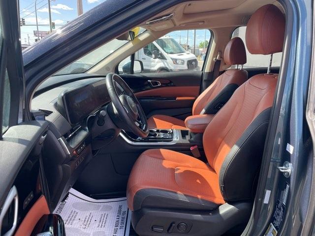 used 2024 Kia Carnival car, priced at $41,879