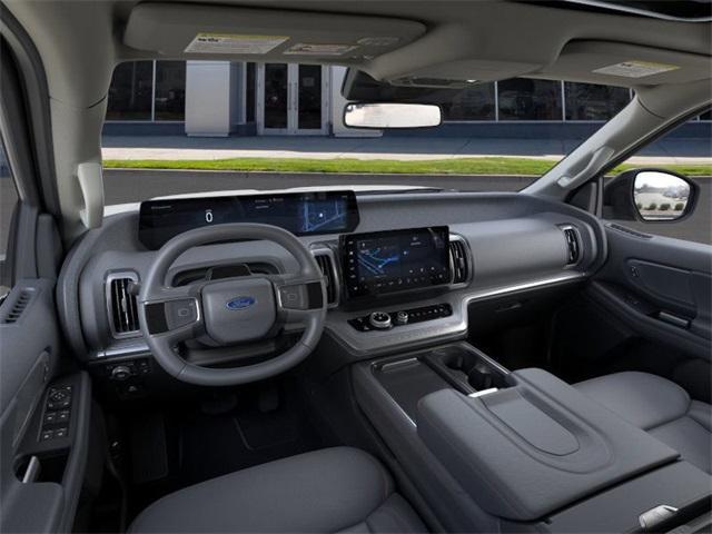 new 2025 Ford Expedition car, priced at $72,940