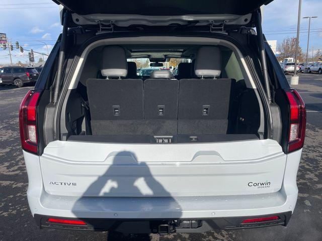 new 2025 Ford Expedition car, priced at $72,940