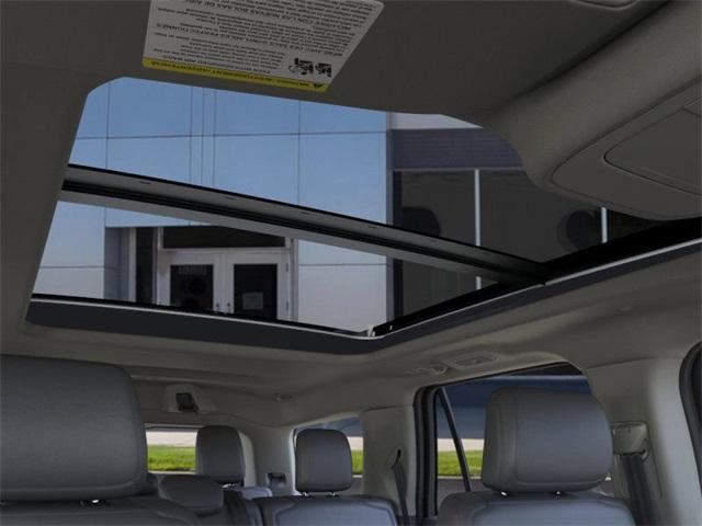 new 2025 Ford Expedition car, priced at $72,940