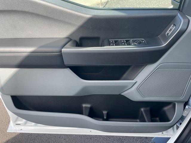 new 2025 Ford F-350 car, priced at $70,268