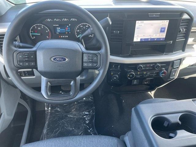 new 2025 Ford F-350 car, priced at $70,268