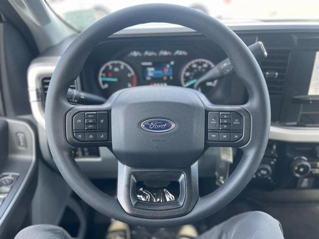new 2025 Ford F-350 car, priced at $70,268
