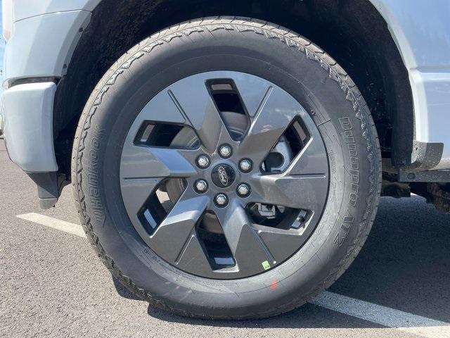 new 2025 Ford F-150 Lightning car, priced at $58,902