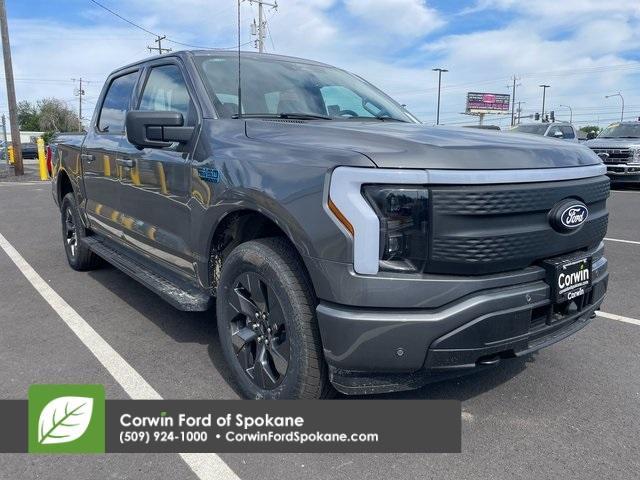 new 2025 Ford F-150 Lightning car, priced at $63,271