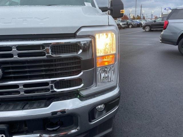 new 2024 Ford F-250 car, priced at $64,050