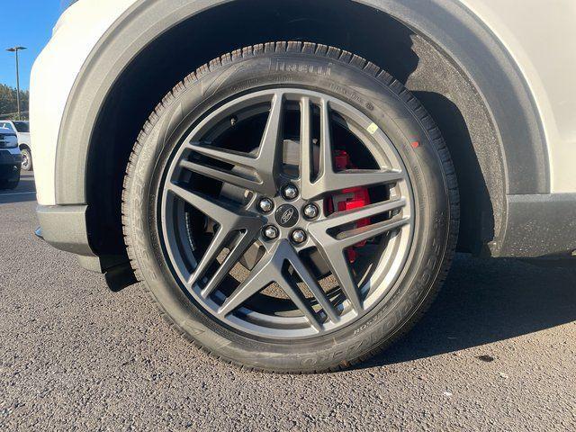 new 2025 Ford Explorer car, priced at $58,766