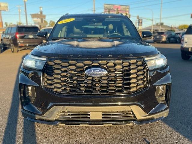 used 2025 Ford Explorer car, priced at $41,989