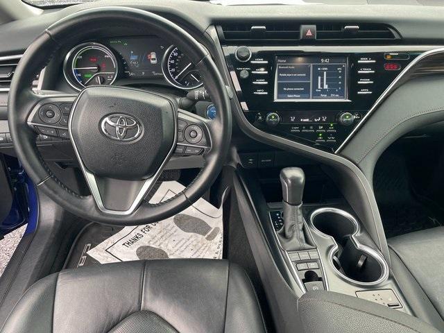 used 2018 Toyota Camry Hybrid car, priced at $21,879