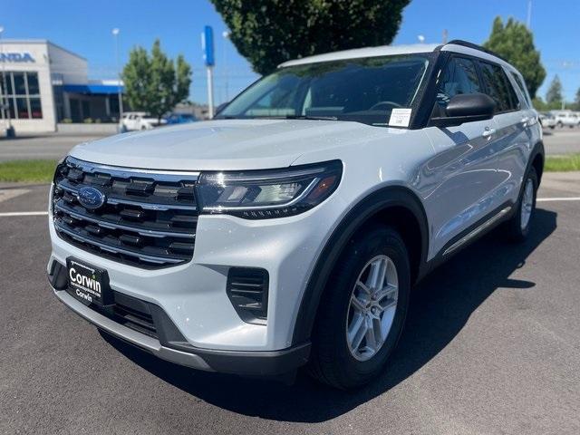 new 2025 Ford Explorer car, priced at $40,318