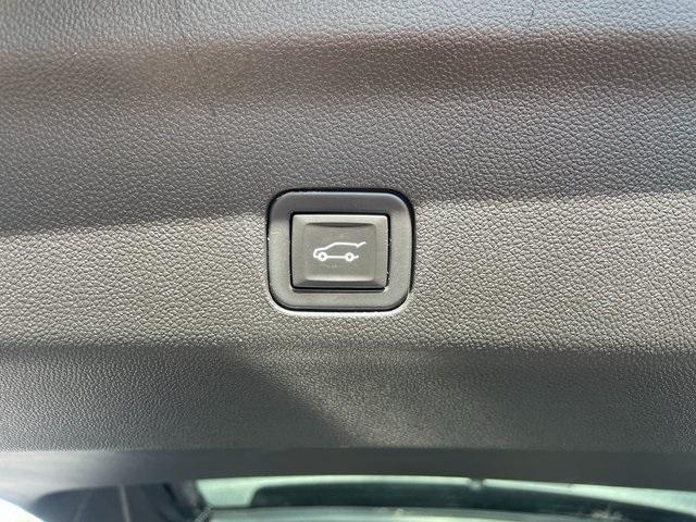used 2021 Cadillac Escalade car, priced at $59,061