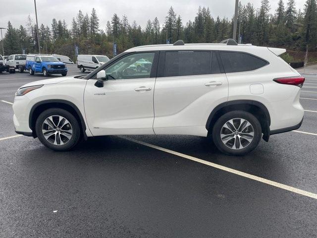 used 2021 Toyota Highlander Hybrid car, priced at $37,989