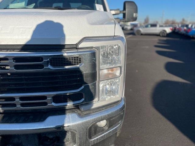 new 2024 Ford F-350 car, priced at $66,854