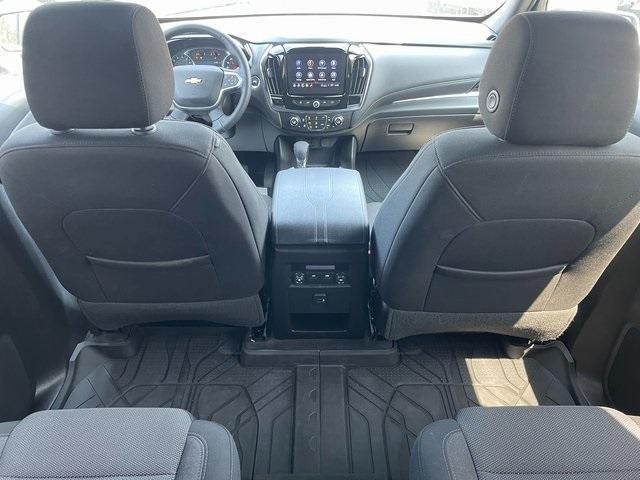 used 2023 Chevrolet Traverse car, priced at $33,477