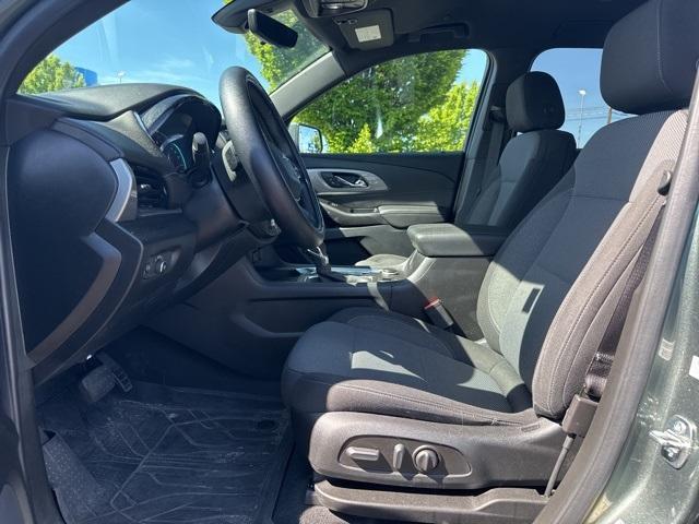 used 2023 Chevrolet Traverse car, priced at $33,989