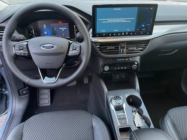 new 2025 Ford Escape car, priced at $41,565