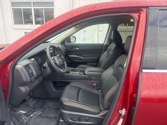 used 2024 Nissan Pathfinder car, priced at $34,989