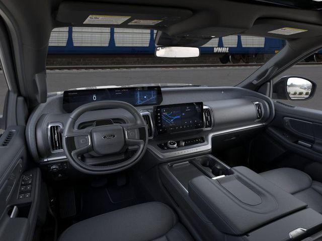 new 2025 Ford Expedition car, priced at $83,640