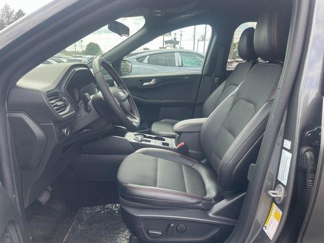 new 2025 Ford Escape car, priced at $32,364