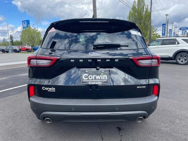 new 2025 Ford Escape car, priced at $33,970