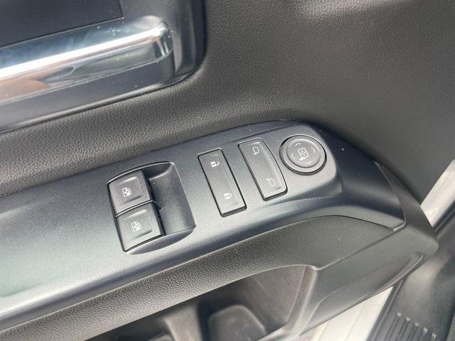 used 2014 Chevrolet Silverado 1500 car, priced at $14,989