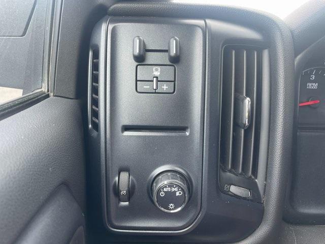used 2014 Chevrolet Silverado 1500 car, priced at $14,989