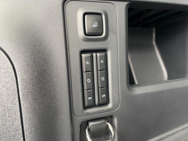 new 2025 Ford Expedition car, priced at $71,271