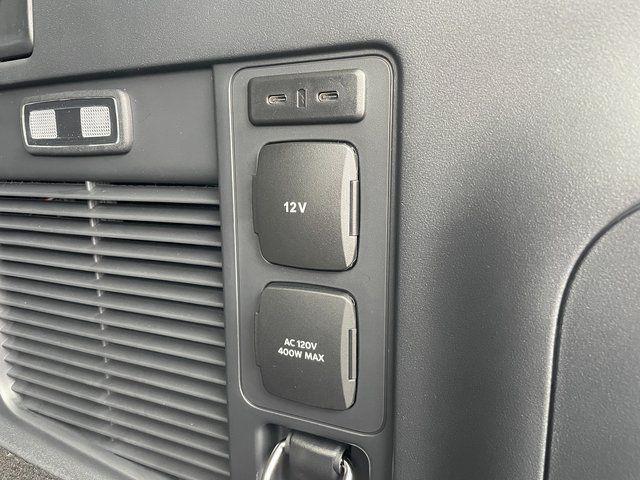 new 2025 Ford Expedition car, priced at $71,271