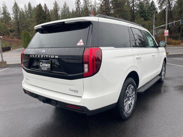 new 2025 Ford Expedition car, priced at $71,271