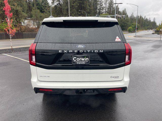 new 2025 Ford Expedition car, priced at $71,271