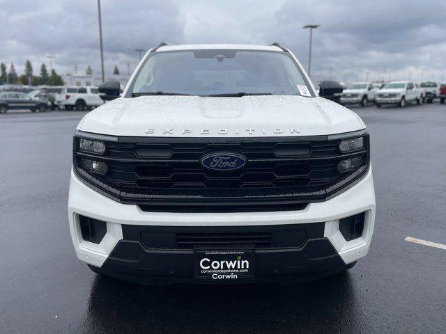 new 2025 Ford Expedition car, priced at $71,271