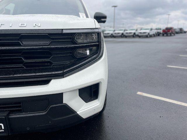 new 2025 Ford Expedition car, priced at $71,271