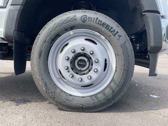 new 2025 Ford F-450 car, priced at $63,365