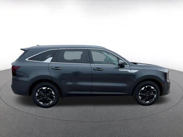 used 2024 Kia Sorento car, priced at $29,231