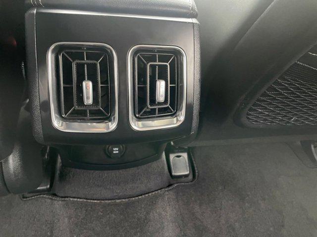 used 2024 Kia Sorento car, priced at $33,126