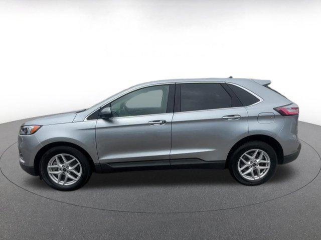 used 2024 Ford Edge car, priced at $22,644
