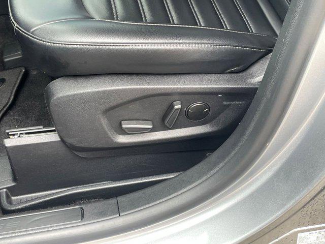 used 2024 Ford Edge car, priced at $22,644