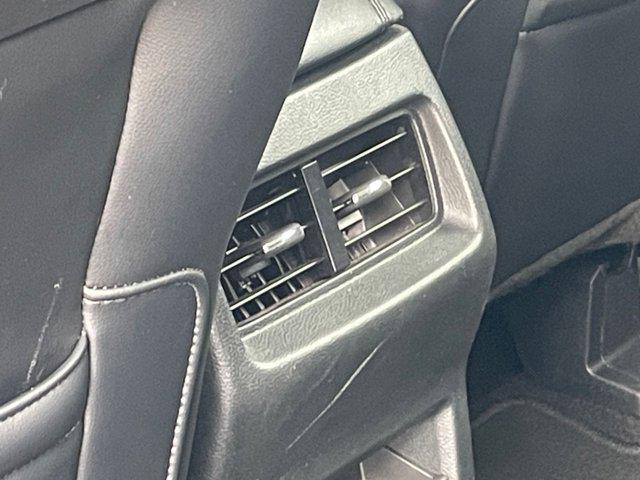used 2024 Ford Edge car, priced at $22,644