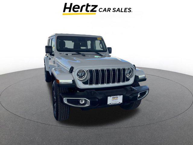 used 2025 Jeep Wrangler car, priced at $40,401