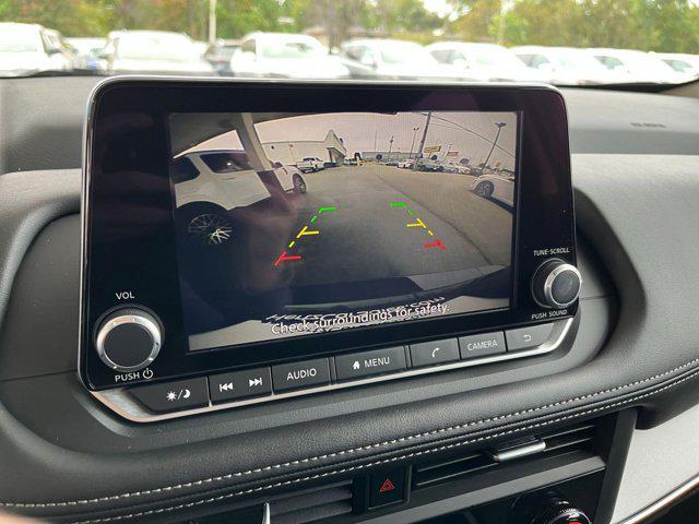 used 2025 Nissan Rogue car, priced at $23,369