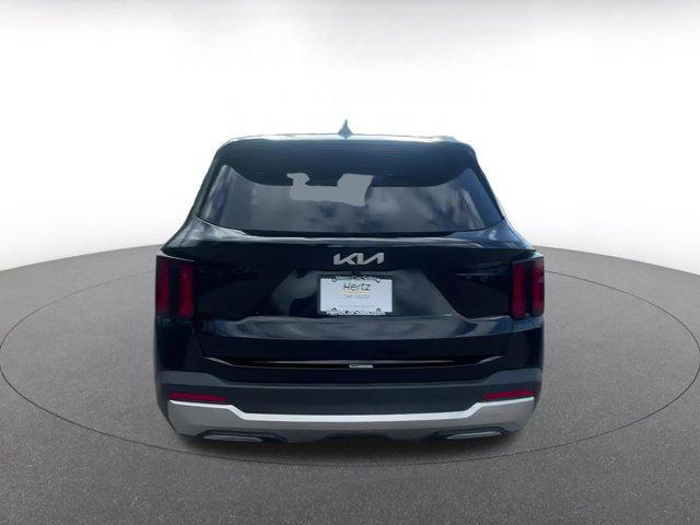 used 2024 Kia Sorento car, priced at $28,922