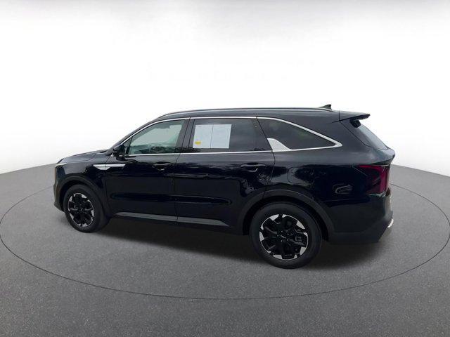 used 2024 Kia Sorento car, priced at $29,584