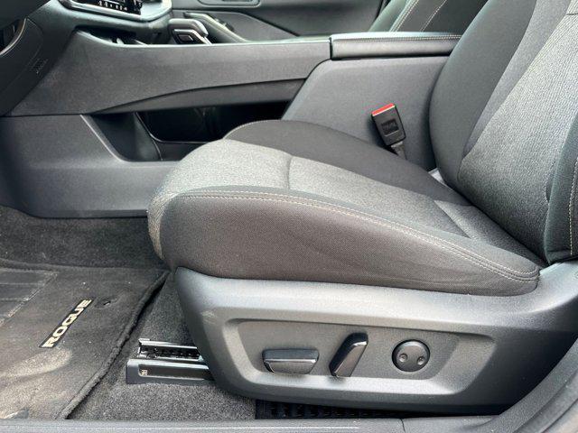 used 2024 Nissan Rogue car, priced at $23,167