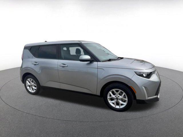 used 2024 Kia Soul car, priced at $18,957