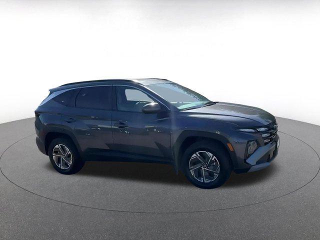 used 2025 Hyundai TUCSON Hybrid car, priced at $26,500