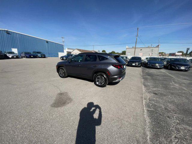 used 2025 Hyundai TUCSON Hybrid car, priced at $26,500